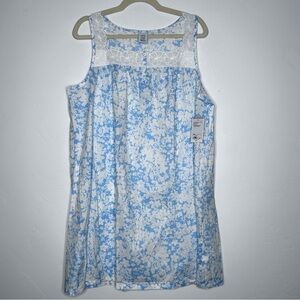 NWT Croft & Barrow Blue and White Floral Nightgown Cotton Size Large Petite